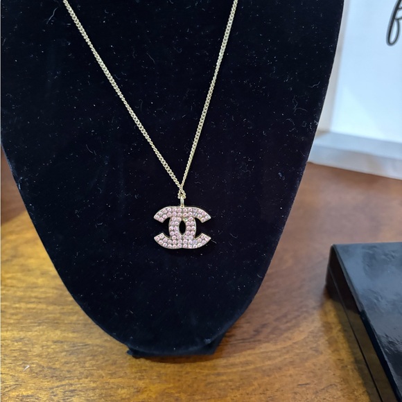 Chanel Vintage Gold Crystal Coco Mark CC Pendant Necklace - Picture 7 of 15